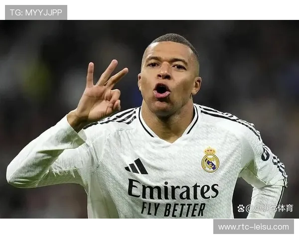 21岁小将贡萨洛的完美帽子戏法,继承C罗传奇纪录 21岁小将贡萨洛的完美帽子戏法,继承C罗传奇纪录